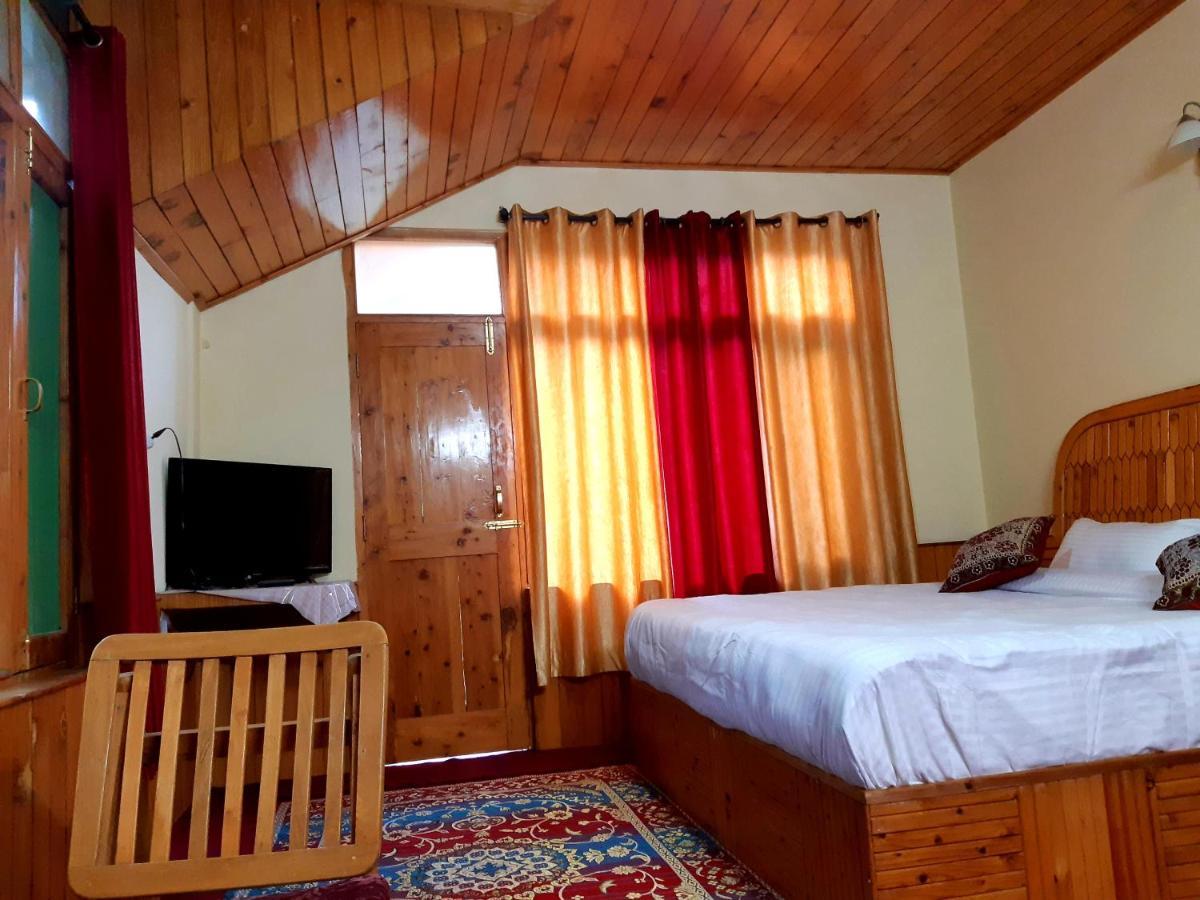 Heavenly Daze Cottage Manāli Esterno foto